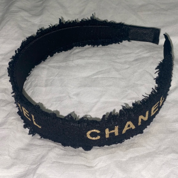 Cute Headband 💞 - Picture 2 of 8